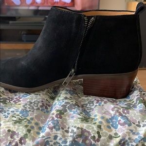 Black JCrew suede Sawyer boots
